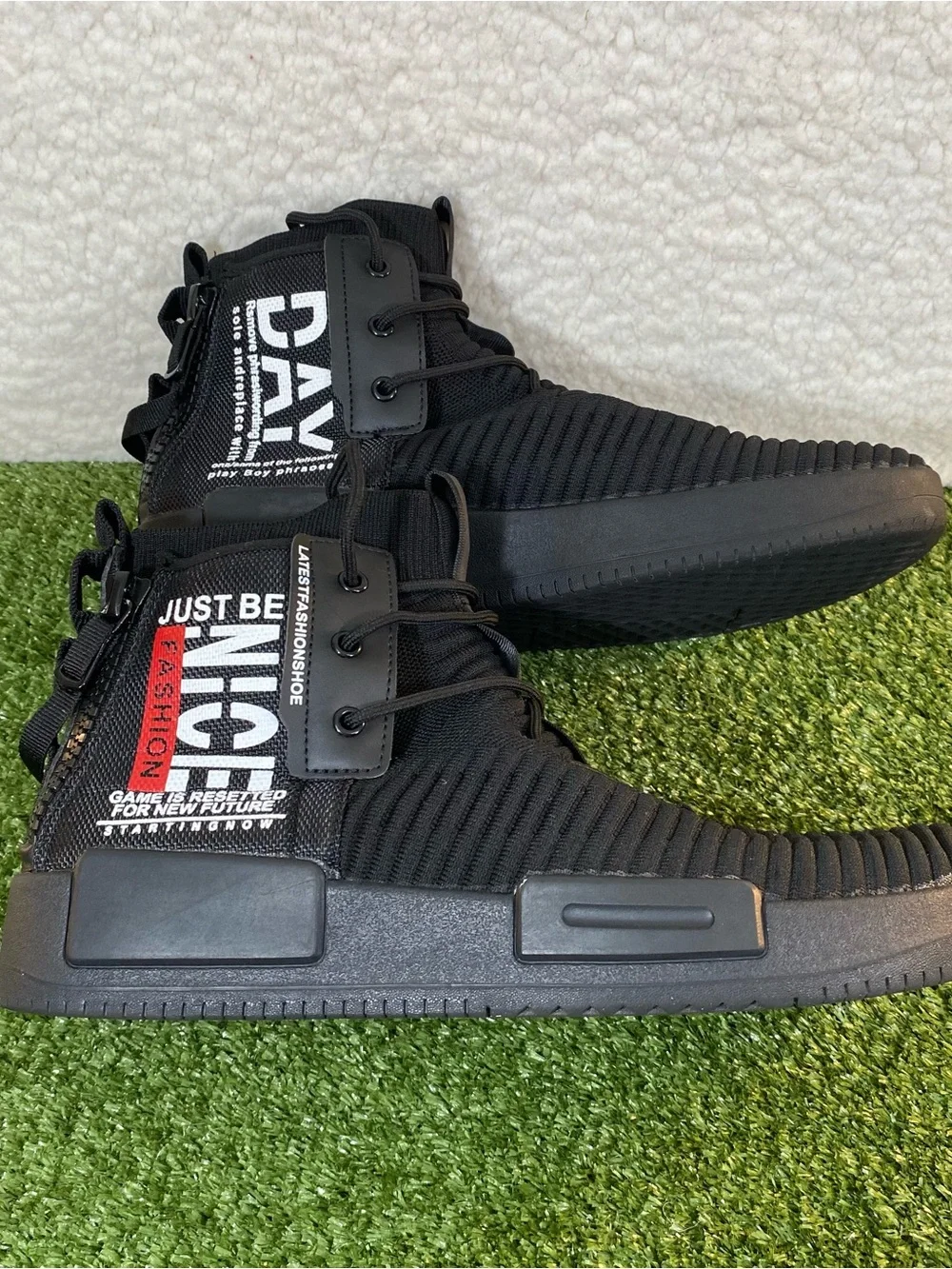 Runmaxx Casual Fashion Knit Mesh Shoes Men SZ 11 (44) Black Lace Up Hi Athletic